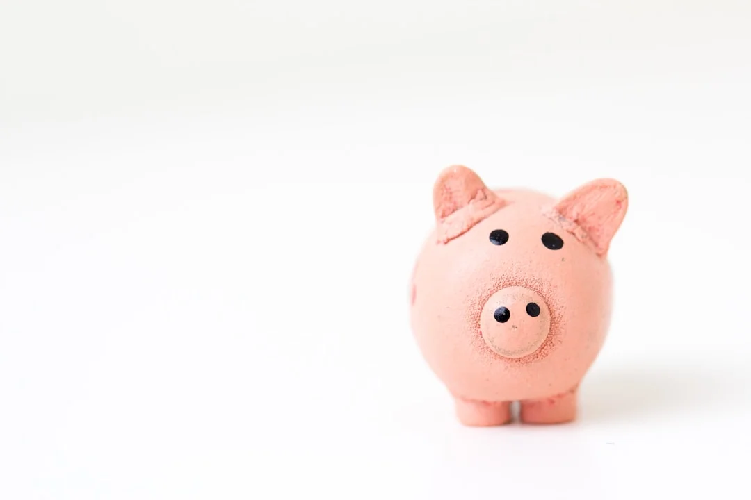 Pink piggy bank representing savings and smart financial planning strategies